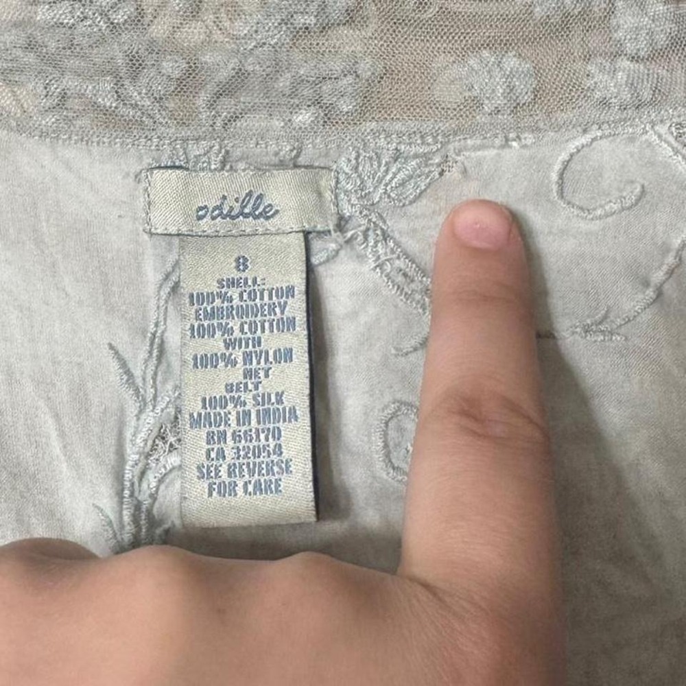 Odille by Anthropologie Embroidered Button Up Top Size 8 Silk and Cotton Blend - Picture 8 of 8